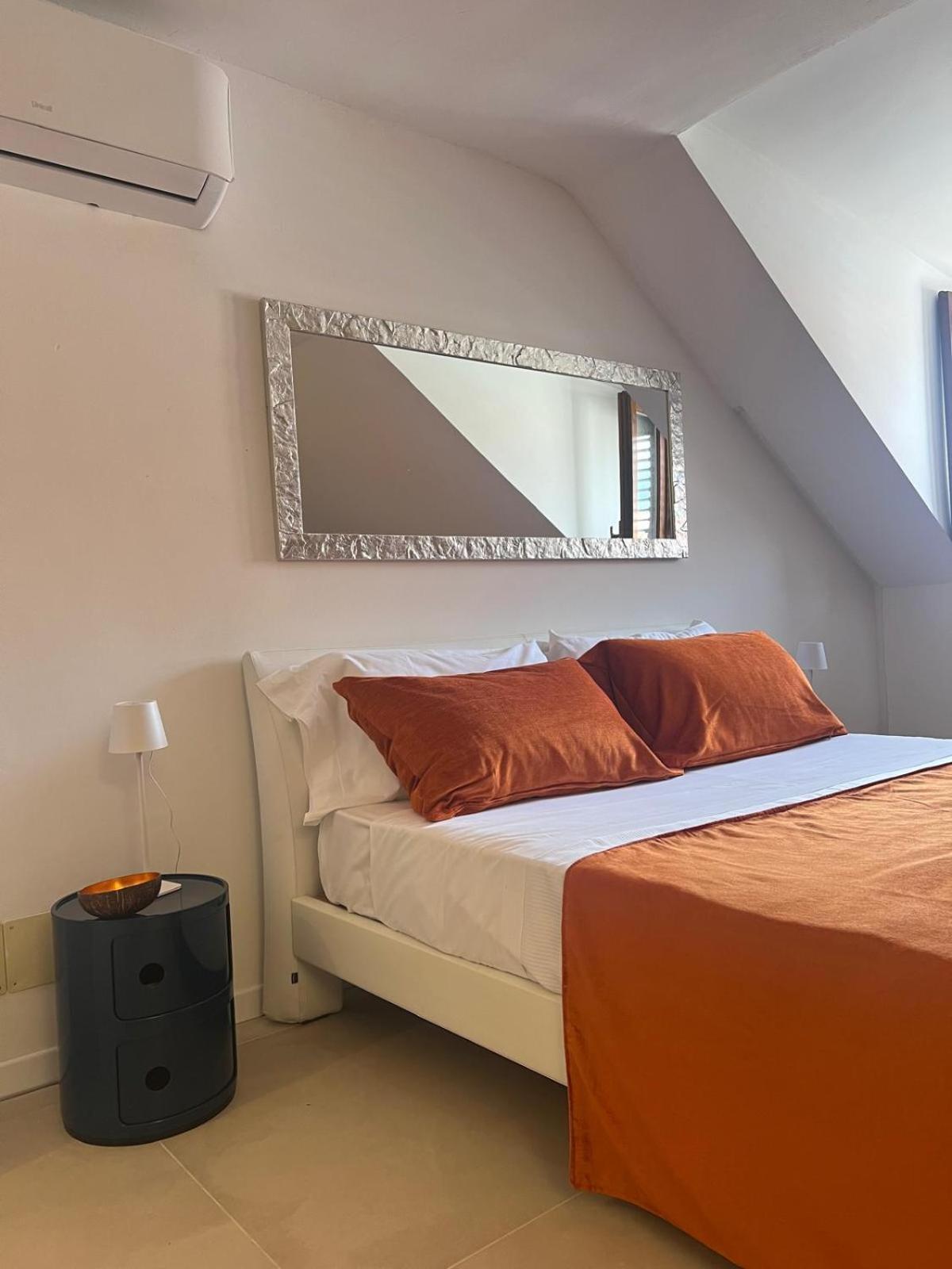 פלרמו Domus Orestea Luxury Suites מראה חיצוני תמונה